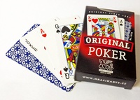Poker karetní hra  v papírové krabičce