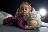 Sovička Usínáček plyš 25cm se světlem a zvukem