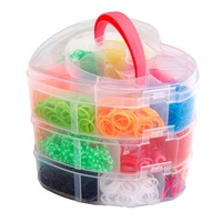 Udělej si svůj náramek - gumičky 2700ks + náčiní v plastové krabičce tvar srdce 16x13cm