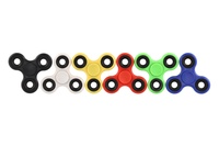 Fidget Spinner kov/plast v krabičce 9x11cm Různé druhy