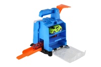 Garáž + 2 auta plast s vystřelovacím mechanismem 16x19x15cm