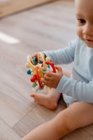 Koulíček babyted chrastítko silikon/plast 13x9cm v krabičce 6m+