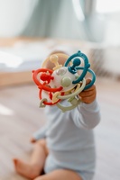 Koulíček babyted chrastítko silikon/plast 13x9cm v krabičce 6m+