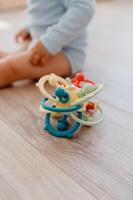 Koulíček babyted chrastítko silikon/plast 13x9cm v krabičce 6m+