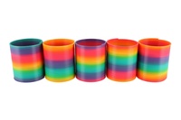 Spirála/pružina duhová plast průměr 8,5cm 6ks v boxu