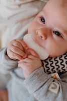 Srneček babyted Pískátko/kousátko plyš 25cm na kartě v sáčku 0m+