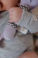 Zajíček babyted pískátko/kousátko plyš 25cm fialový na kartě v sáčku 0m+