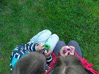 Zvířátko elektronické se zvukem přívěsek se šňůrkou plast