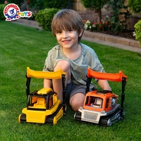 Buldozer s pásy plast 30cm na volný chod v síťce